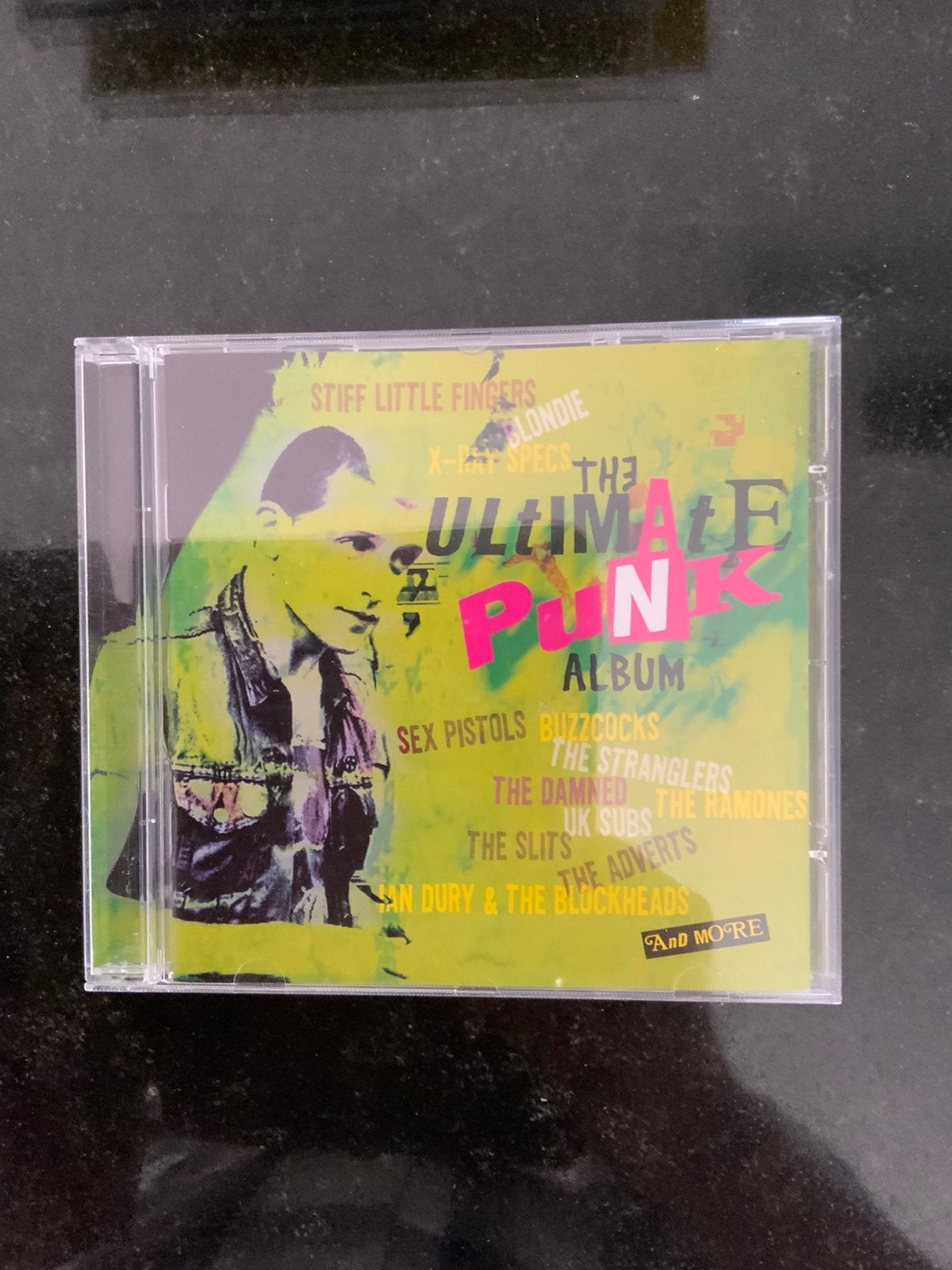The Ultimate Punk Album, Verzenden, Zo goed als nieuw