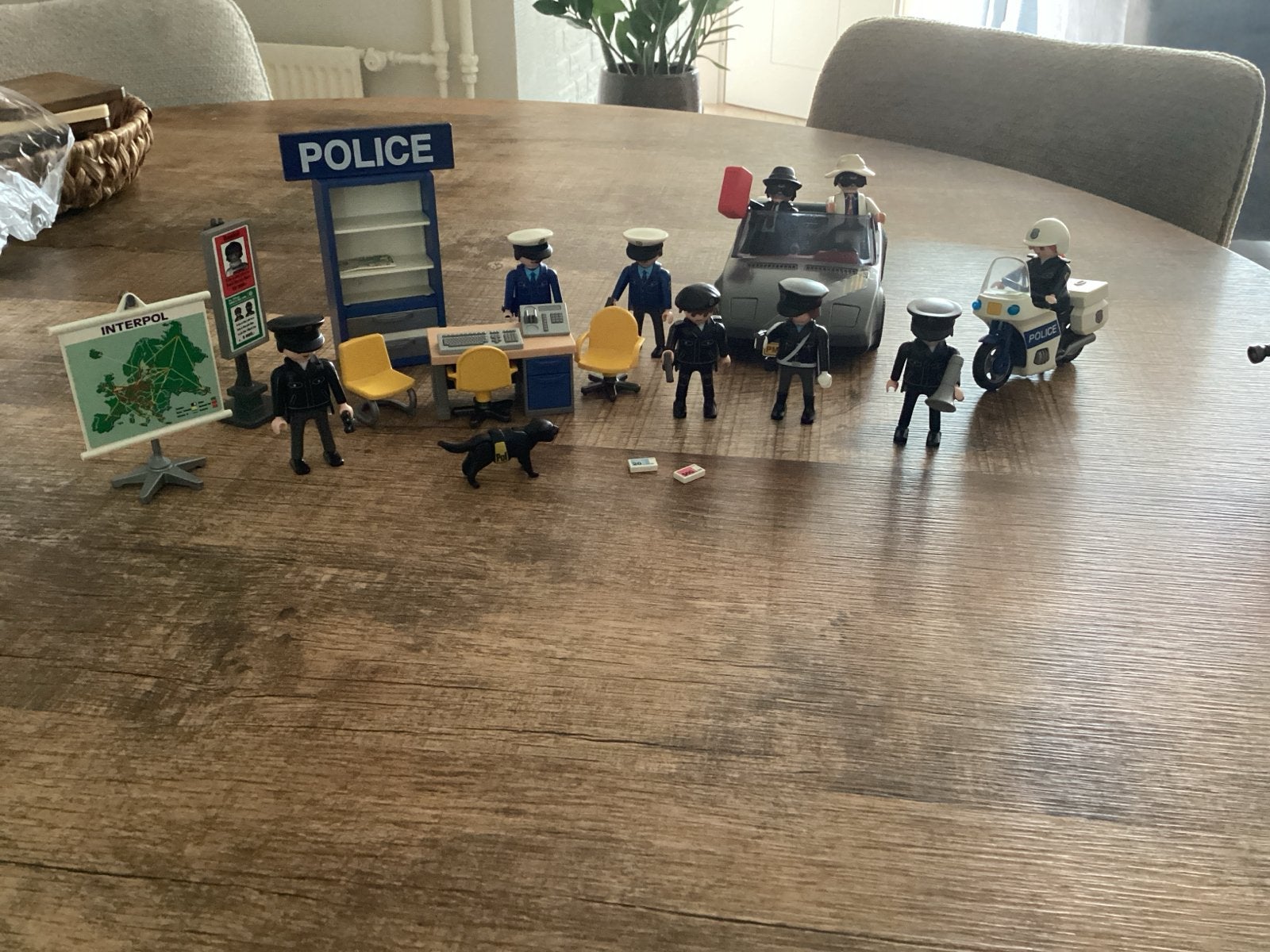 Playmobil Politiebureau Set met Voertuigen en Figuren, Gebruikt, Complete set, Overige typen, Ophalen of Verzenden