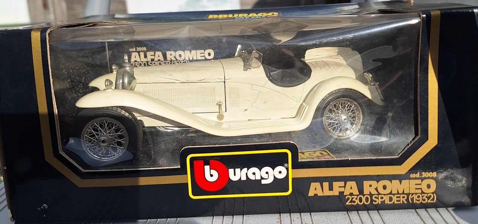 burago alfa romeo 2300 spyder 1932, Hobby en Vrije tijd, Ophalen of Verzenden, Zo goed als nieuw, Auto, Bburago