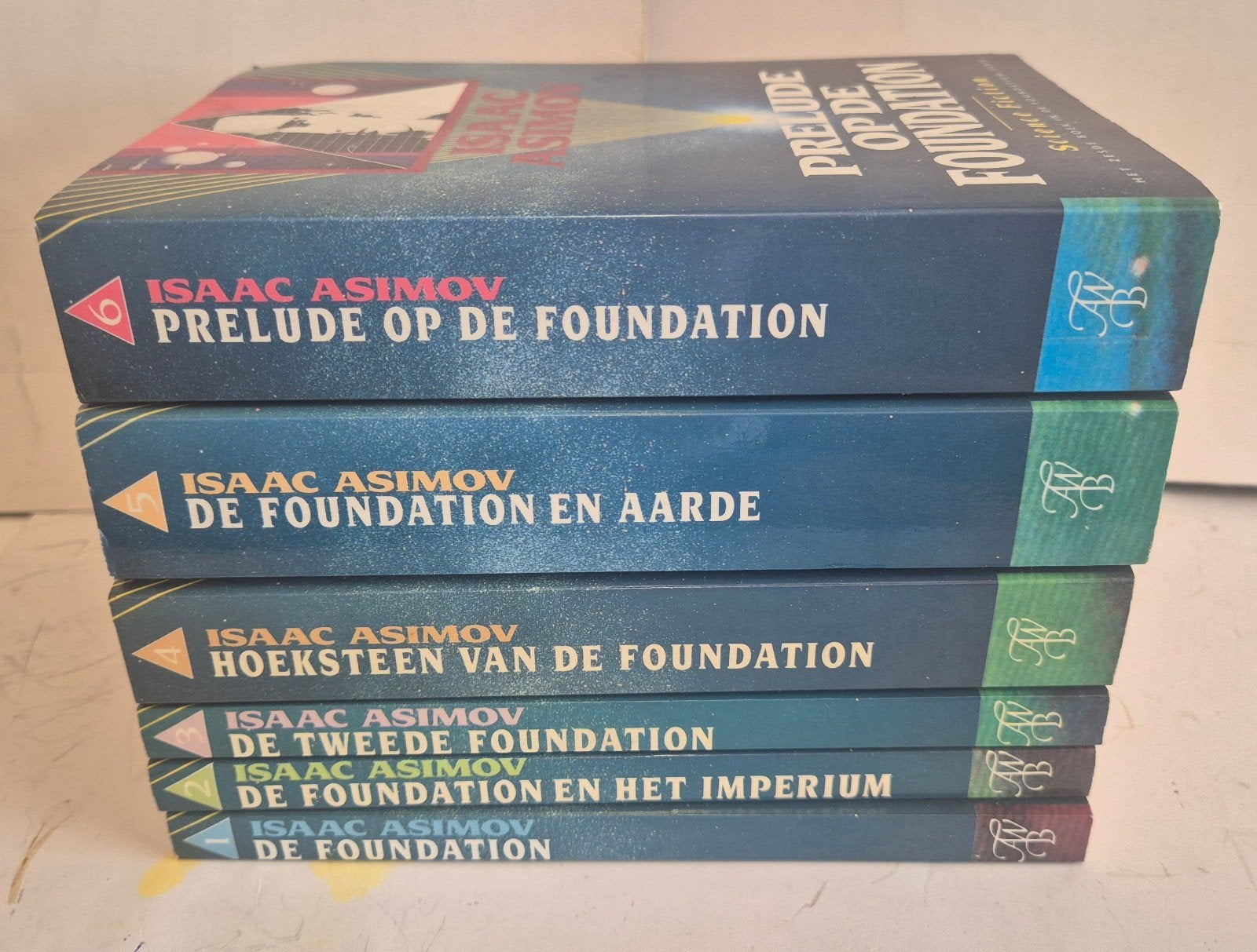 Isaac Asimov De Foundation serie ongelezen zgan, Ophalen of Verzenden, Zo goed als nieuw