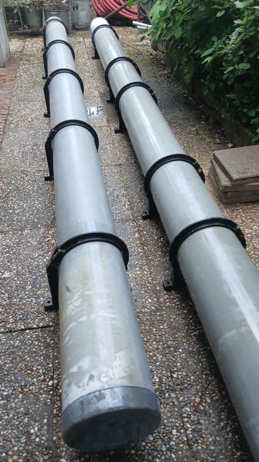 2 PVC buizen 250mm, 5m met lijmkappen en klemmen, Ophalen, Gebruikt, Pvc, 4 tot 6 meter