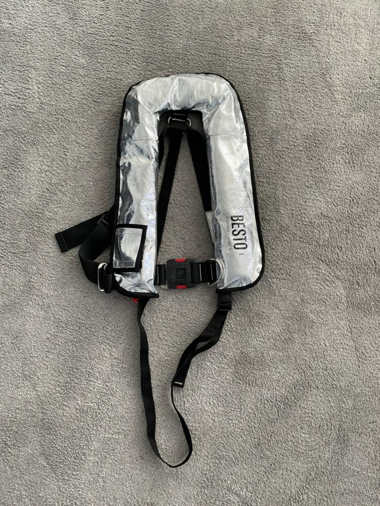 Besto 300N panotex (zilver kleur) reddingsvest, Besto, Ophalen of Verzenden, Zo goed als nieuw, Dame of Heer