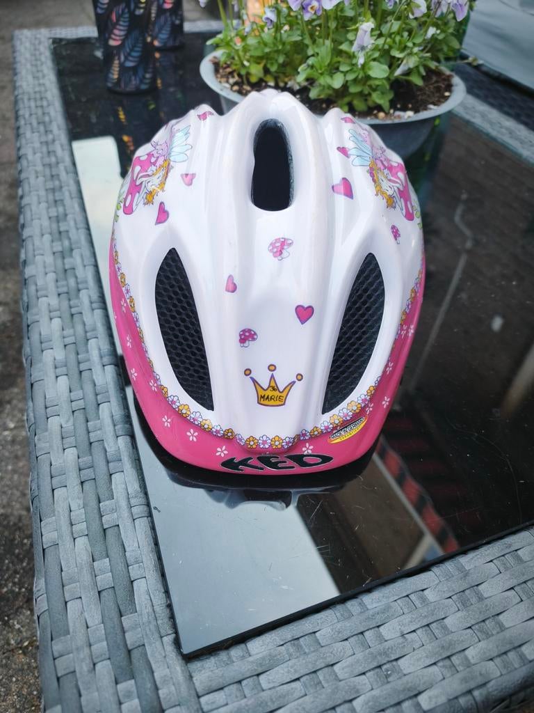 Leuke roze kinderfietshelm met prinsessenprint, Fietsen en Brommers, Ophalen, Gebruikt, Meisje, KED