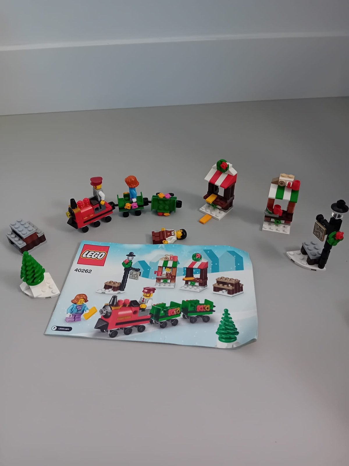 LEGO 40262 Kersttrein en Winterdorpje - Complete set, Overige thema's, Lego, Ophalen of Verzenden, Zo goed als nieuw