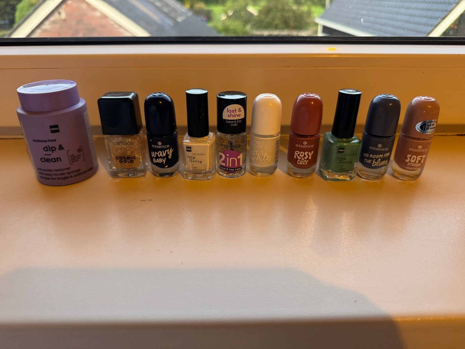 Nagellak pakket + remover (HEMA, Kruidvat, Essence), Ophalen of Verzenden, Zo goed als nieuw, Overige kleuren, Handen en Nagels
