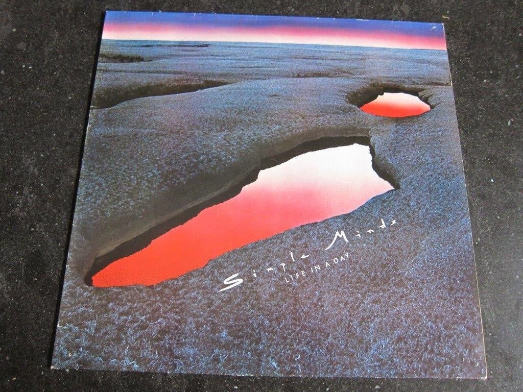 Simple minds - Life in a day (vinyl LP), Cd's en Dvd's, Ophalen, LP, Gebruikt, 12 inch