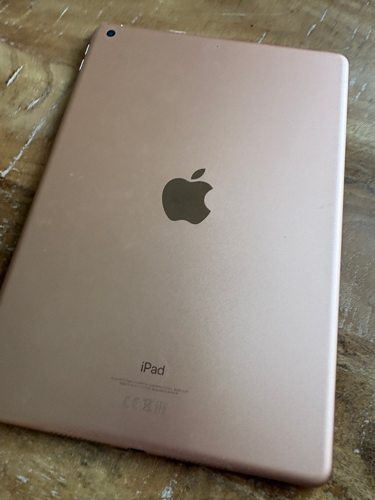 Apple iPad 7e generatie 32GB Wi-Fi Roségoud, Computers en Software, Apple iPads, Gebruikt, Apple iPad, Wi-Fi, 10 inch, 32 GB, Rose Goud