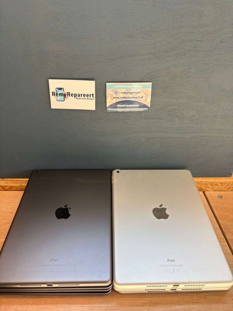 Apple Ipad 7e generatie, 32GB, Zilver & Spacegrey | Garantie, Apple, Niet ingevuld, Niet ingevuld