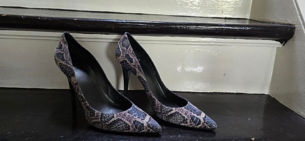 Nieuwe Stuart Weitzman Pumps - Maat 41 - Slangenprint, Kleding | Dames, Schoenen, Pumps, Overige kleuren, Stuart Weitzman, Nieuw