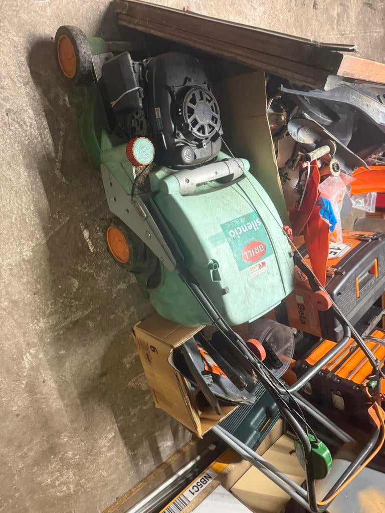 Brill duw grasmaaier met afneembare opvangbak, Ophalen of Verzenden, Gebruikt, Benzine-grasmaaier, Opvangbak