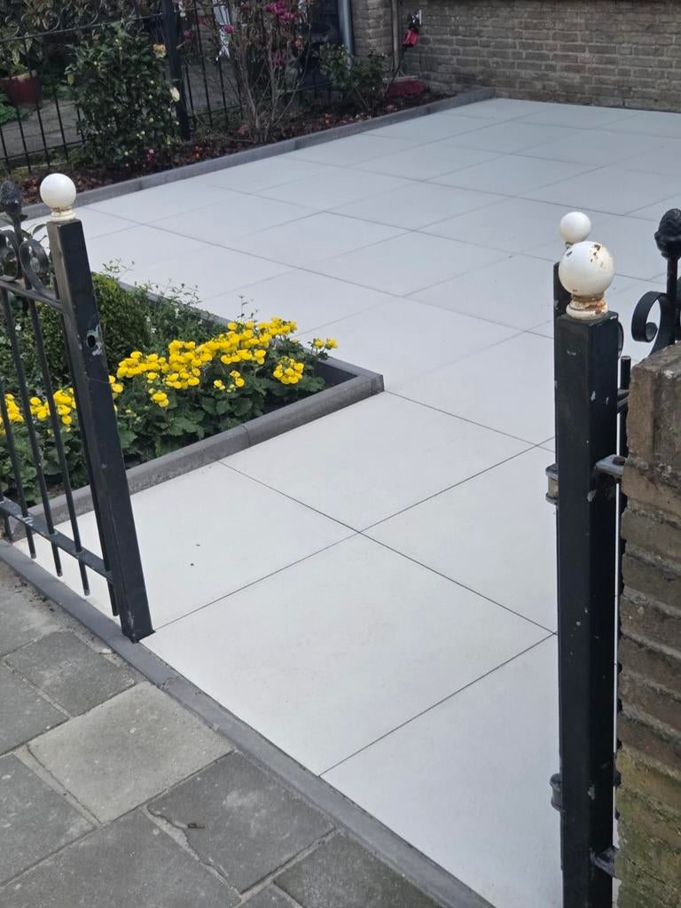 GOEDKOPE Stratenmaker Tuinaanleg Overkaping Schuur Schutig