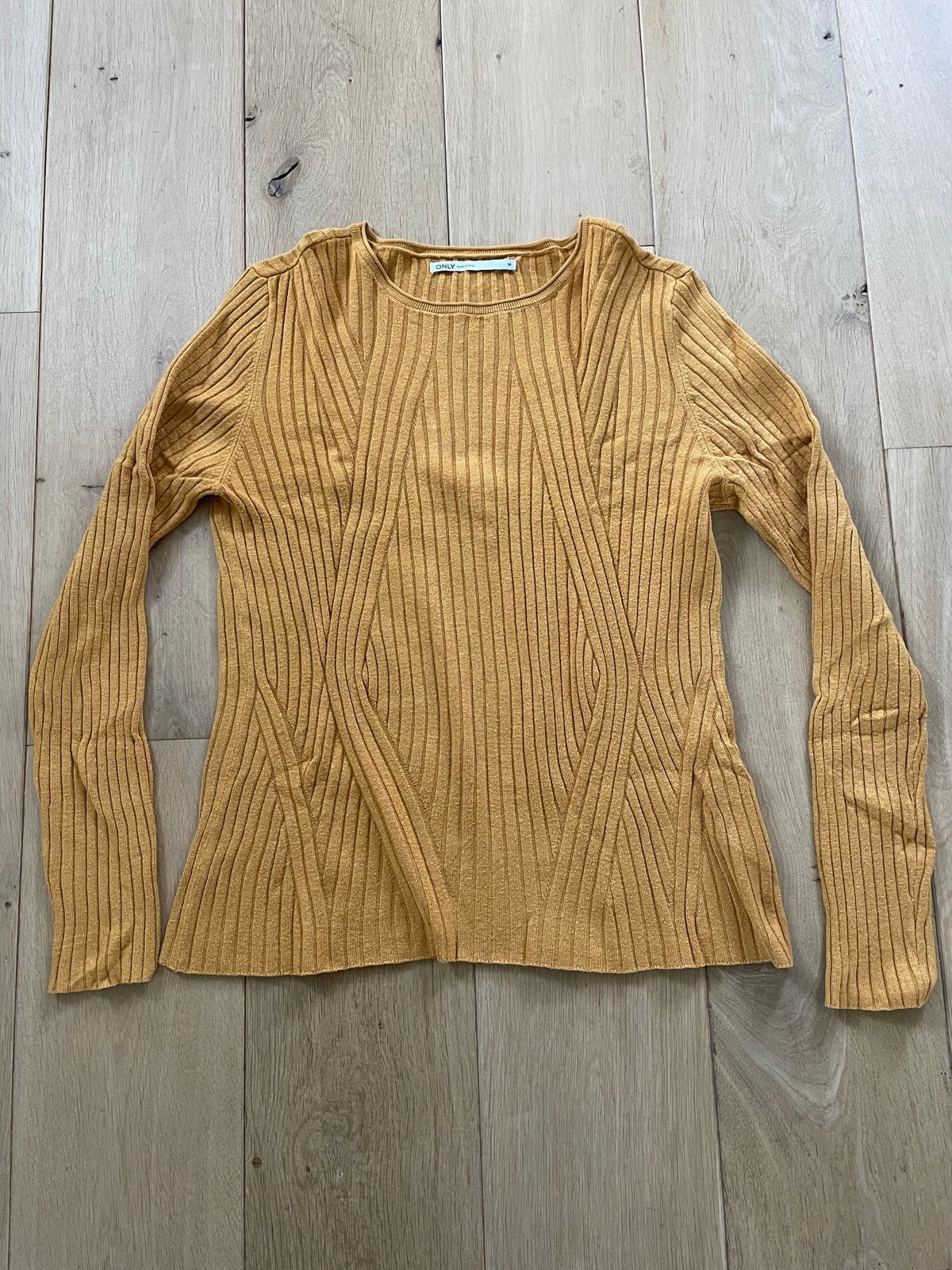 Shirt - Maat M - Merk Only, Maat 38/40 (M), Geel, Ophalen of Verzenden, Zo goed als nieuw