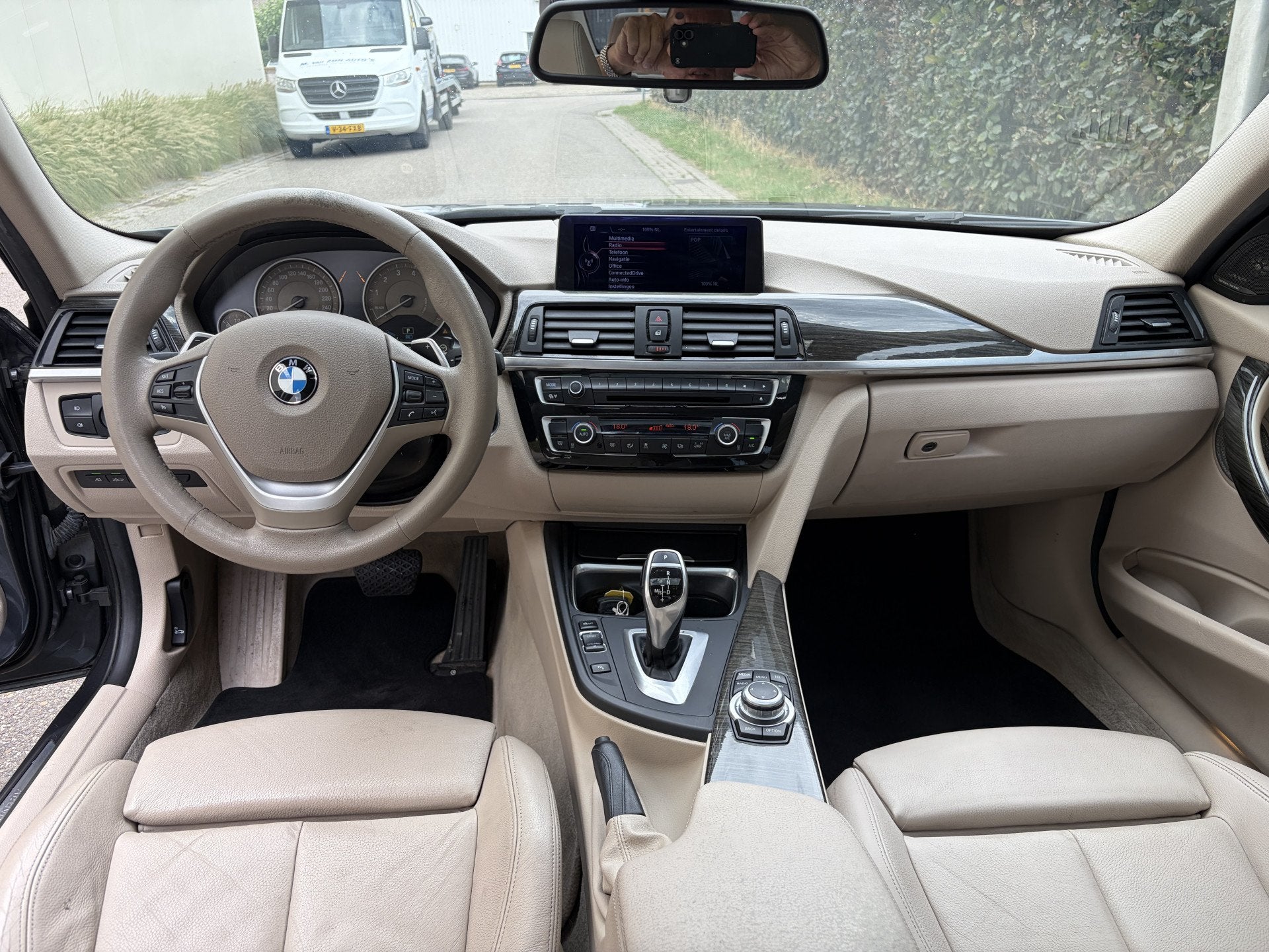 BMW 3-serie 335i ActiveHybrid 3 Upgrade Edition / M-PAKKET /, Auto's, Automaat, Euro 5, Achterwielaandrijving, Gebruikt