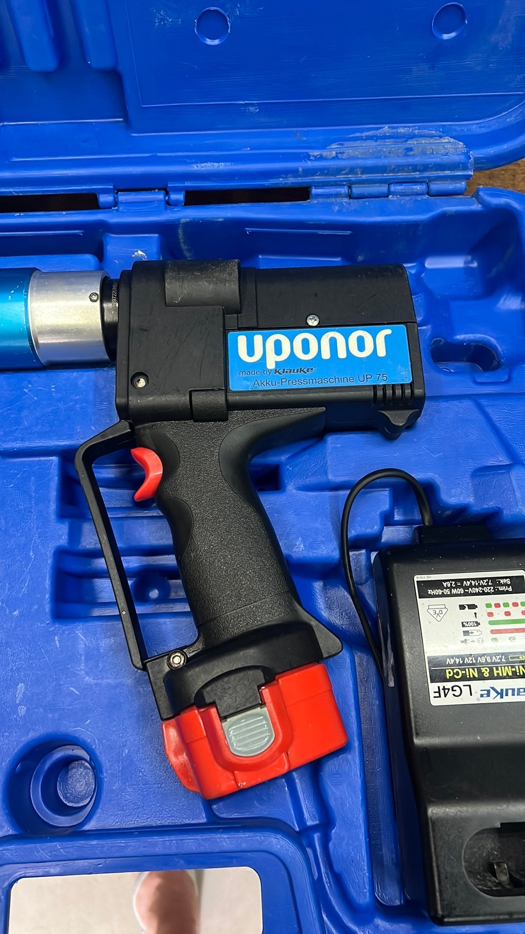 Persmachine uponor Z.g.a.n, Ophalen of Verzenden, Zo goed als nieuw