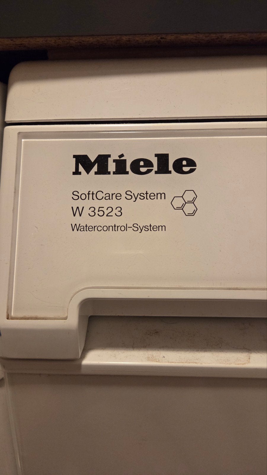 Foto 4 van Miele W 3523 SoftCare System Wasmachine