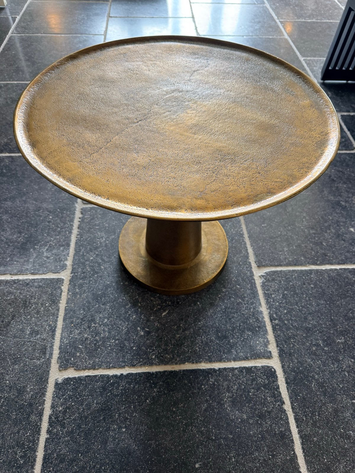 Brons bijzettafel, rond, metaal, Huis en Inrichting, Tafels | Bijzettafels, Ophalen, Minder dan 45 cm, Minder dan 55 cm, Gebruikt