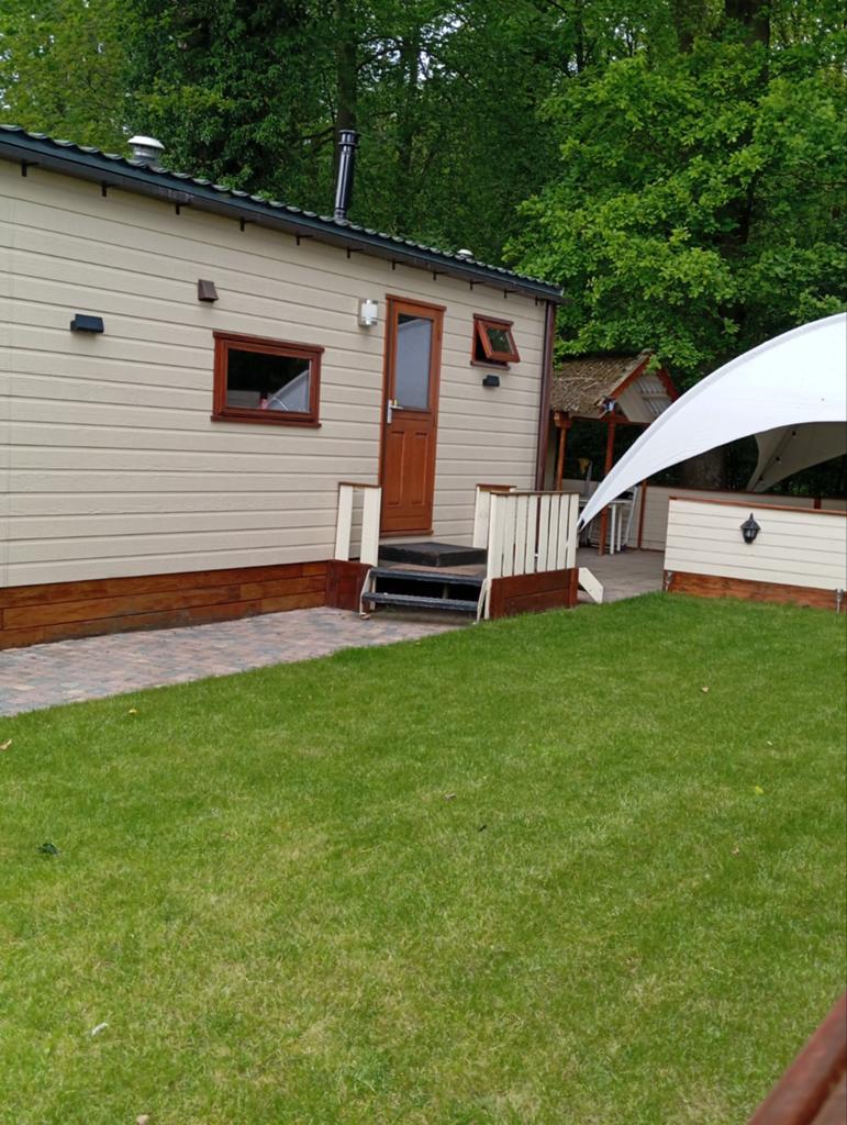 Te Koop Chalet op SVR Camping de Biesterij, Rijssen