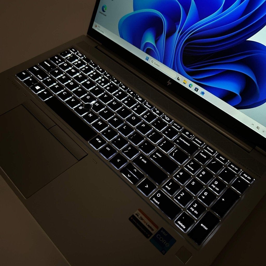HP EliteBook 850 G8 | Core i5-1135G7 | 512GB SSD | 16GB RAM, 9743AL, Tiptoplaptop, HP >, Refurbished