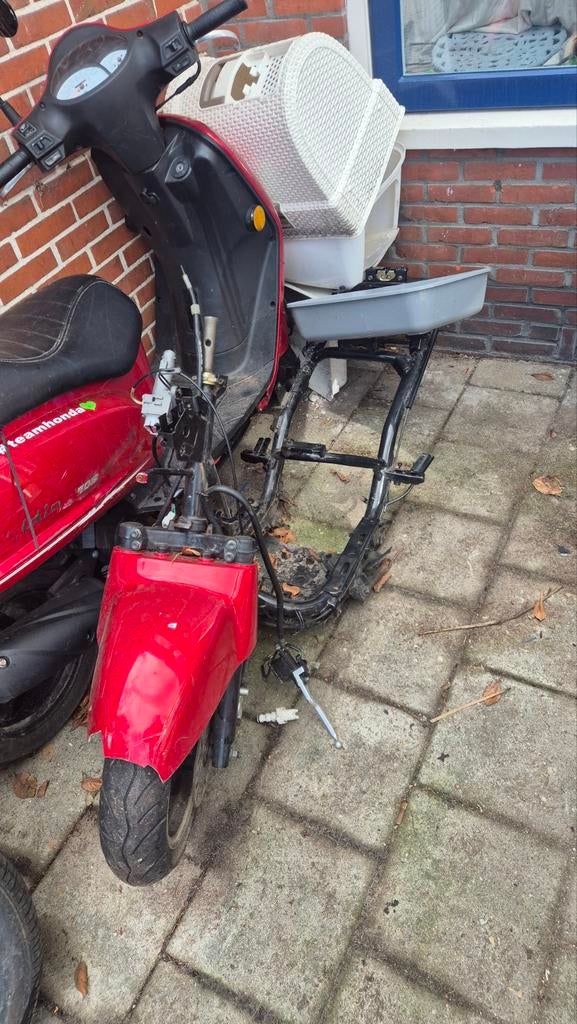 Sym fiddle frame, Ophalen of Verzenden, Benzine