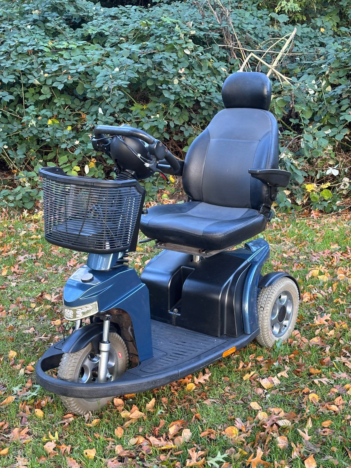 Scootmobiel Sterling , zeer nette en goede staat , rijklaar,, Meer info ☎️0️⃣6️⃣➖2️⃣0️⃣9️⃣0️⃣1️⃣0️⃣4️⃣0️⃣, Ophalen of Verzenden