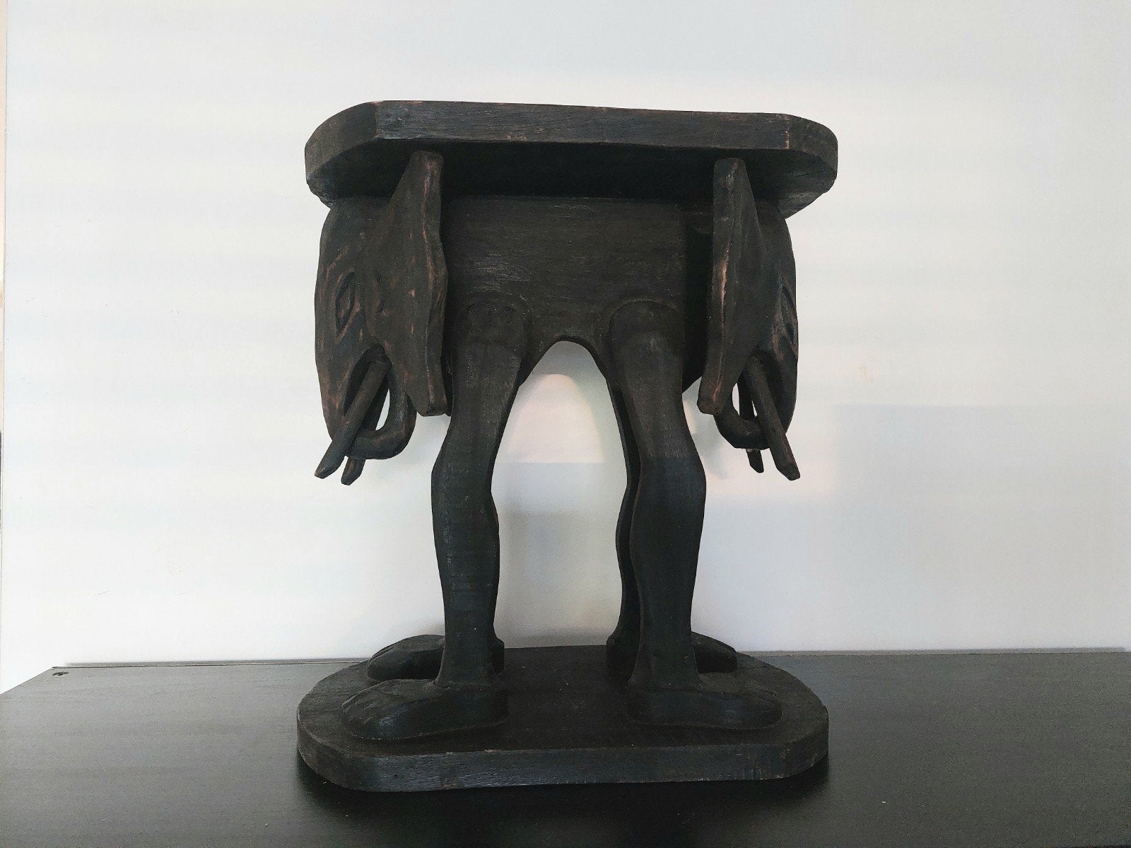 Vintage olifant bijzettafeltje, Ophalen, Rechthoekig, Minder dan 55 cm, Minder dan 45 cm