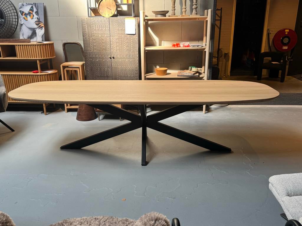 Eikenhouten eettafel 300x110 tafel Deens ovaal € 999, 100 tot 150 cm, Eikenhout, Ophalen of Verzenden, Vijf personen of meer
