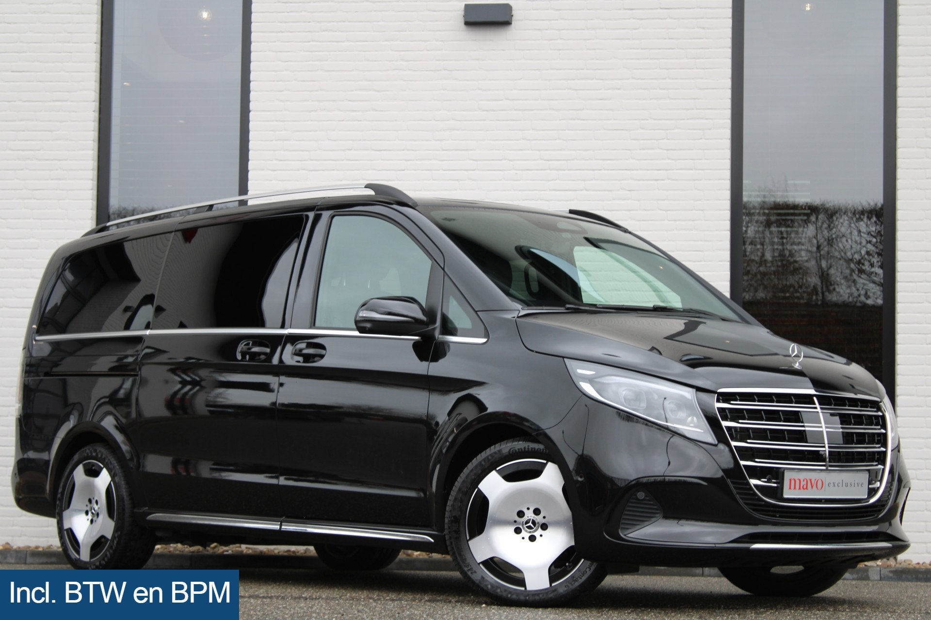 Mercedes-Benz V-Klasse 300d / AMG / Exclusive / 6-Pers / INC, Auto's, Mercedes-Benz, Automaat, Achterwielaandrijving, Met garantie (alle)