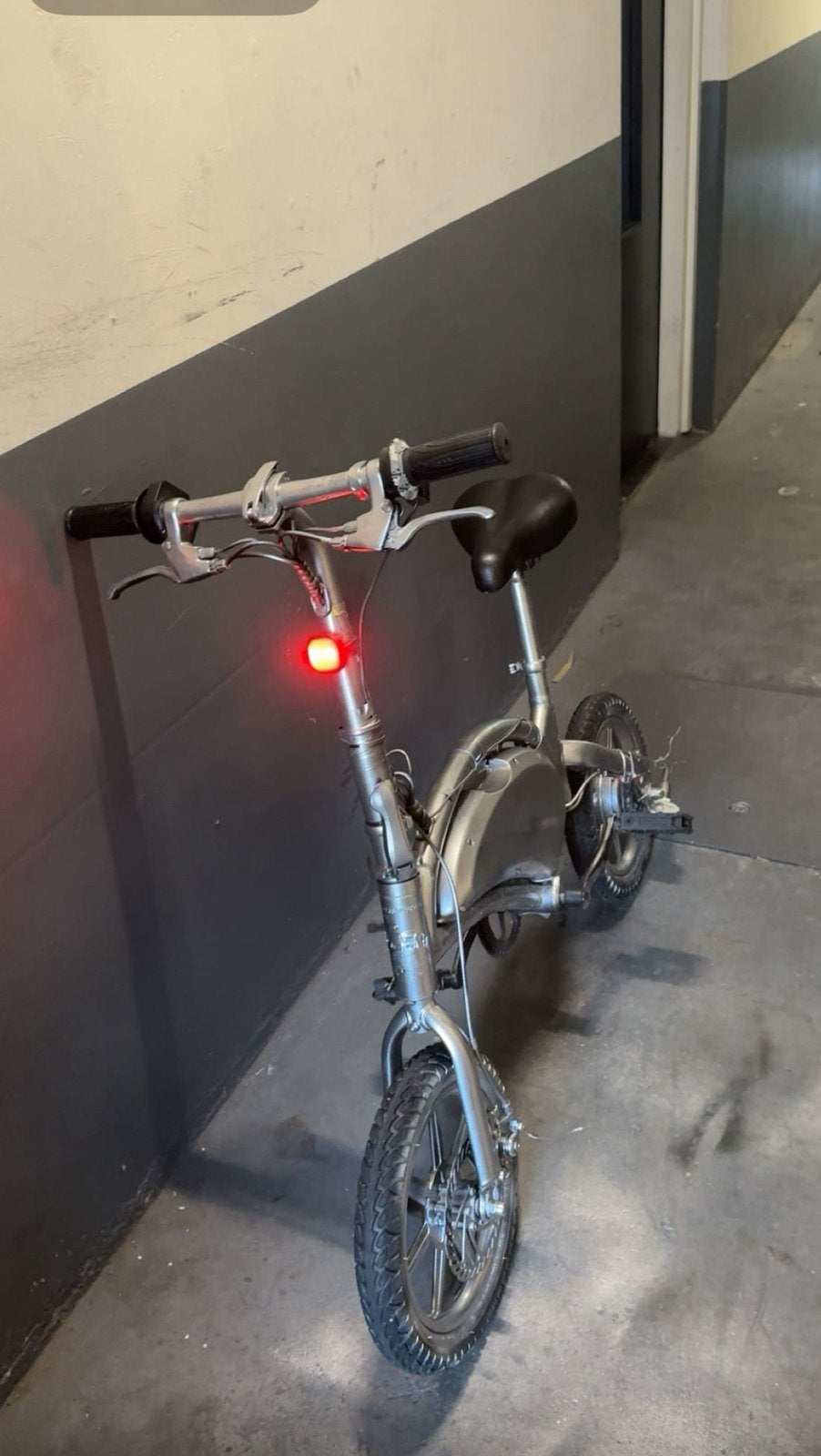 Dyu electrische fiets, Fietsen en Brommers, Ophalen, Zo goed als nieuw