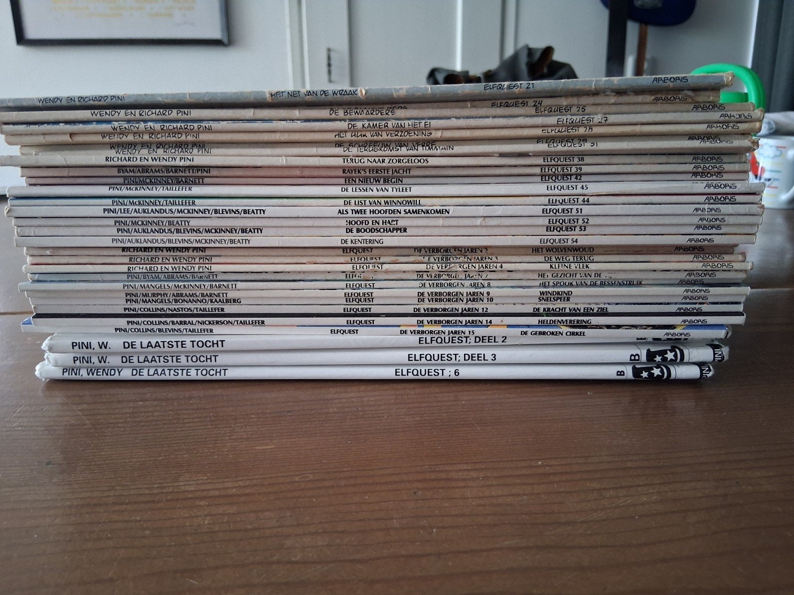 Grote collectie ElfQuest stripboeken, Gelezen, Wendy en Richard Pini, Ophalen of Verzenden, Meerdere stripboeken