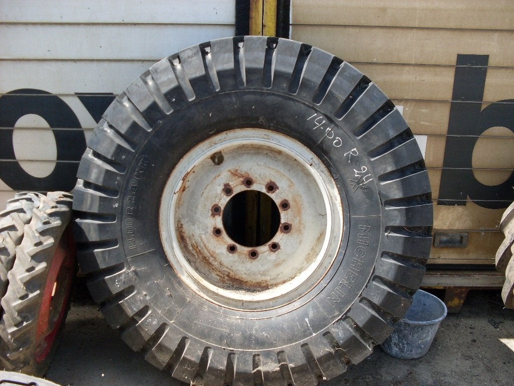 Heftruckwiel/industrie, 14.00-24 Michelin, Ophalen