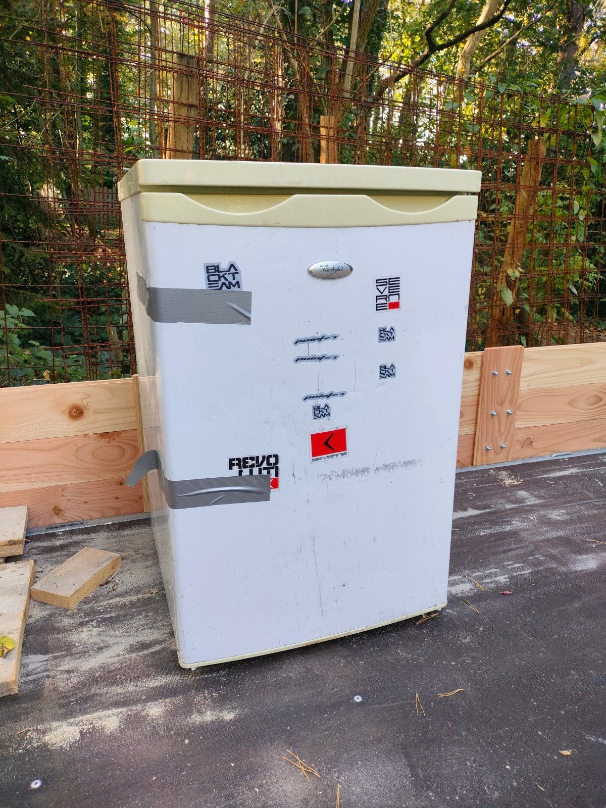 Whirlpool koelkast, Ophalen of Verzenden, Zonder vriesvak, Gebruikt, 75 tot 100 liter