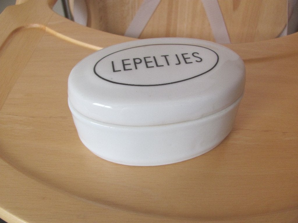 lepeldoosje aardewerk curiosa kleine lepeltjes, Ophalen of Verzenden