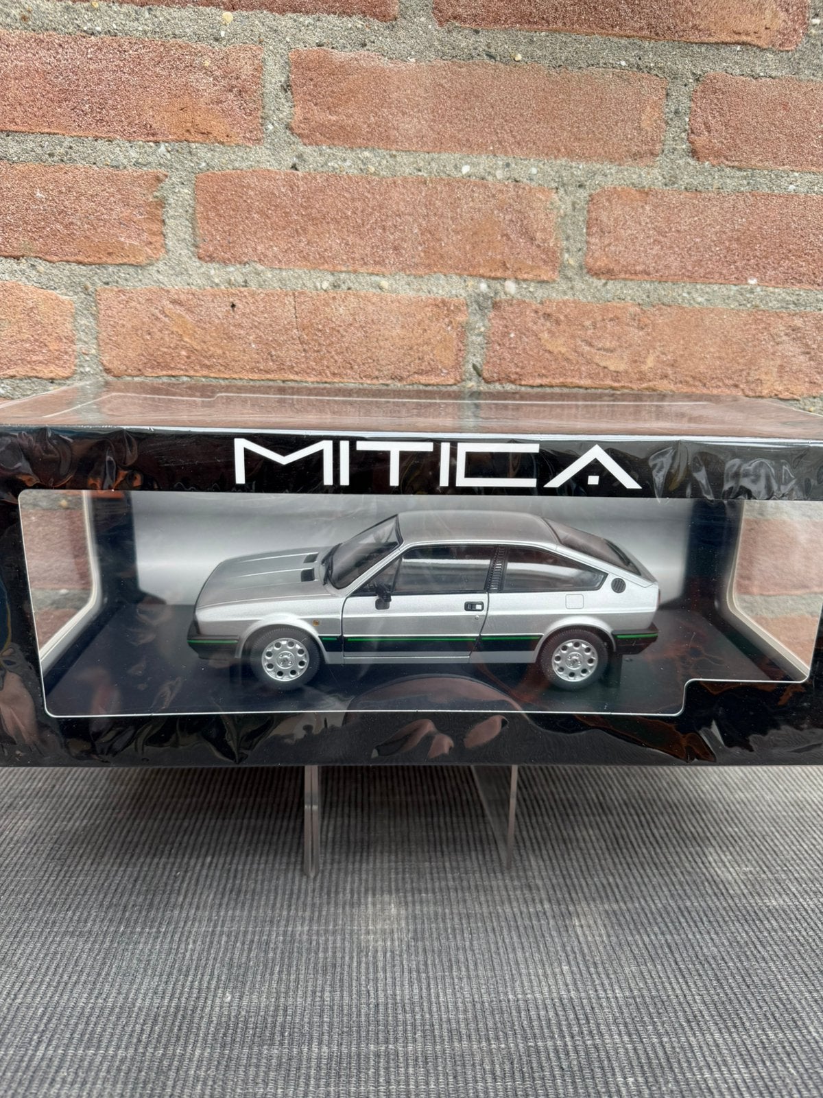 1:18 Mitica Alfa Romeo Alfasud sprint ………. 55,-, Hobby en Vrije tijd, Modelauto's | 1:18, Ophalen of Verzenden, Nieuw, Auto, Overige merken