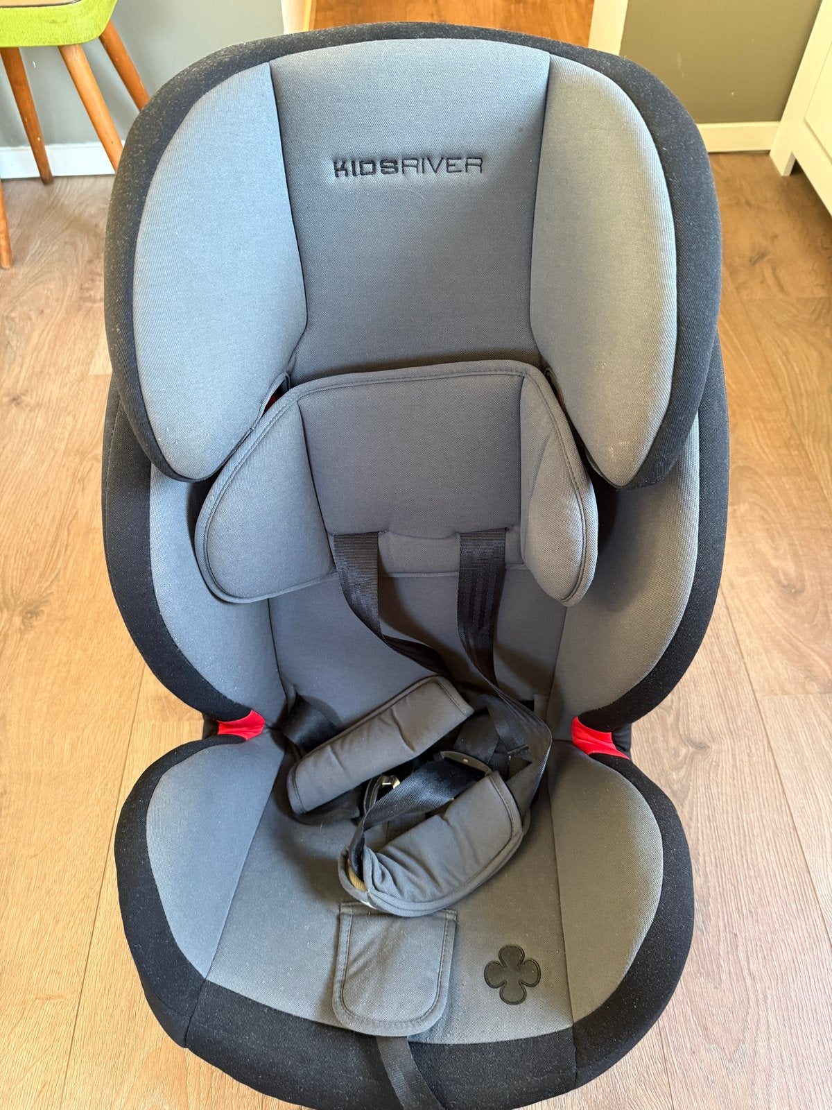Kidsriver autostoel 9-36 kg, Kinderen en Baby's, Autostoeltjes, Overige merken, Ophalen of Verzenden, 9 t/m 36 kg, Gebruikt