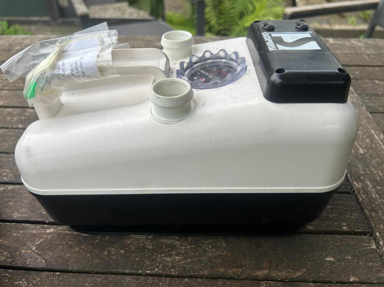 Electrische pomp voor sup of ander opblaasvaartuig, Ophalen of Verzenden, Zo goed als nieuw, SUP-accessoire