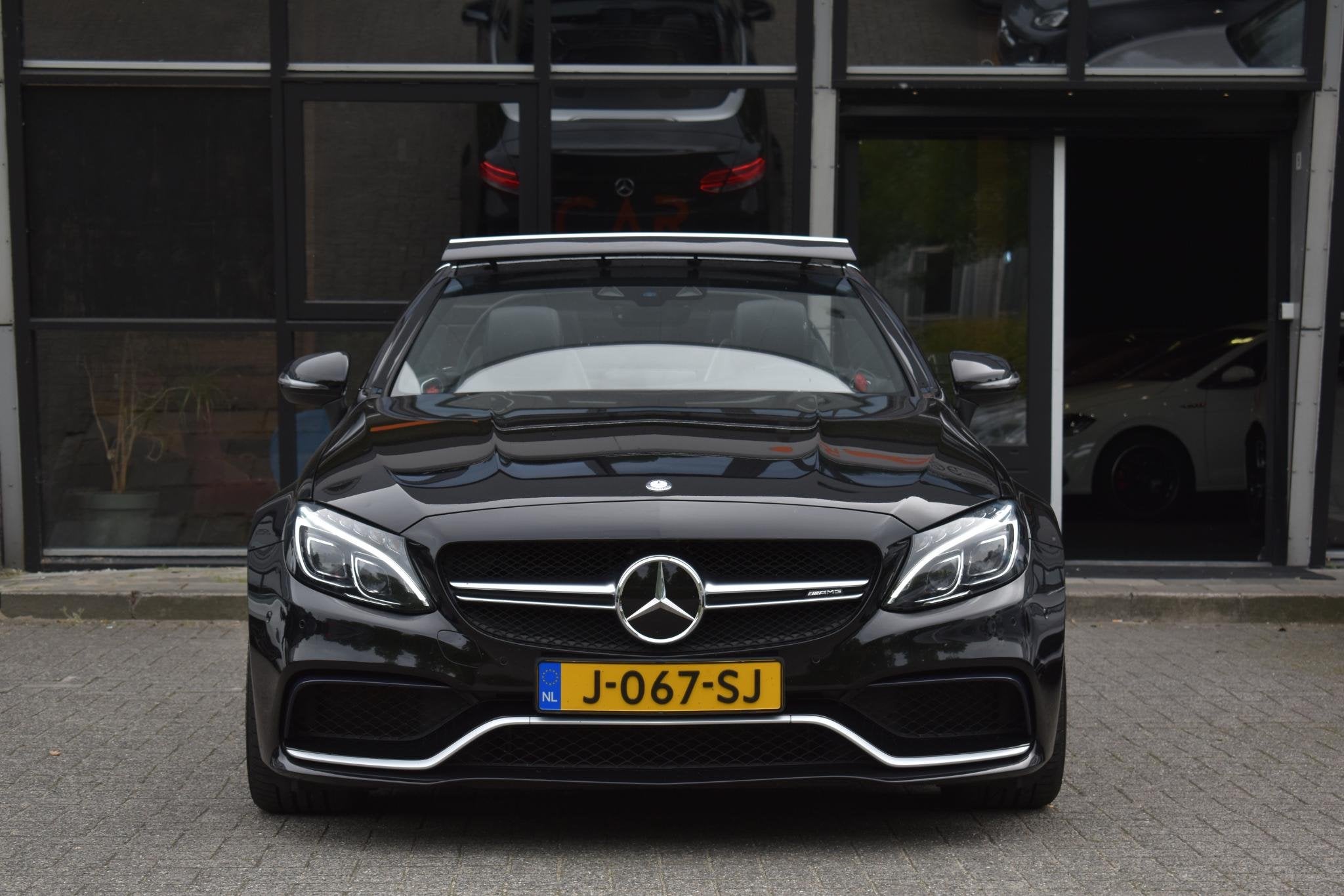 Mercedes-Benz C-klasse Cabrio AMG 63 S HUD Memory Koeling AC, Automaat, Dealer onderhouden, Achterwielaandrijving, Gebruikt