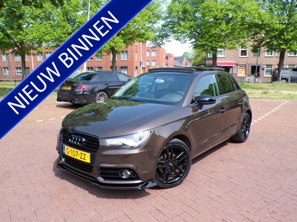 Audi A1 Sportback 1.2 TFSI Ambition Pro Line Business PANORA, Voorwielaandrijving, Euro 5, 86 pk, 4 cilinders
