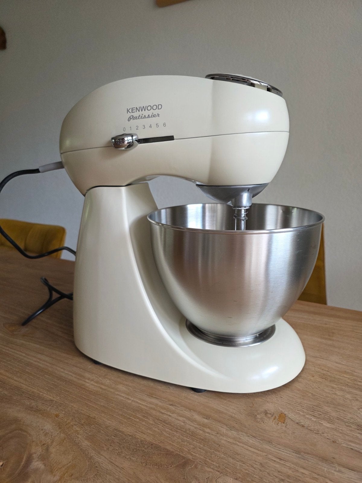 Kenwood Patissier MX310 keukenmachine mixer, Witgoed en Apparatuur, Keukenmixers, Ophalen, Gebruikt, 3 snelheden of meer
