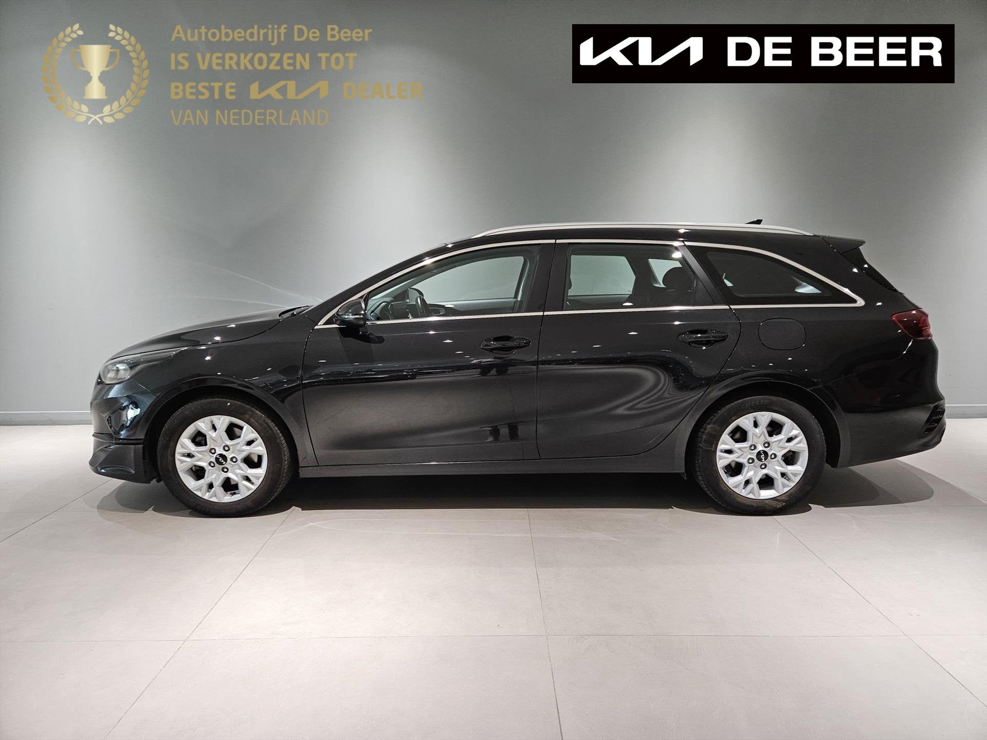 KIA Ceed Sw 1.0 T-GDi 100pk DynamicLine Navi/ Clima/ Cruise, Auto's, Stof, Gebruikt, Zwart, Origineel Nederlands