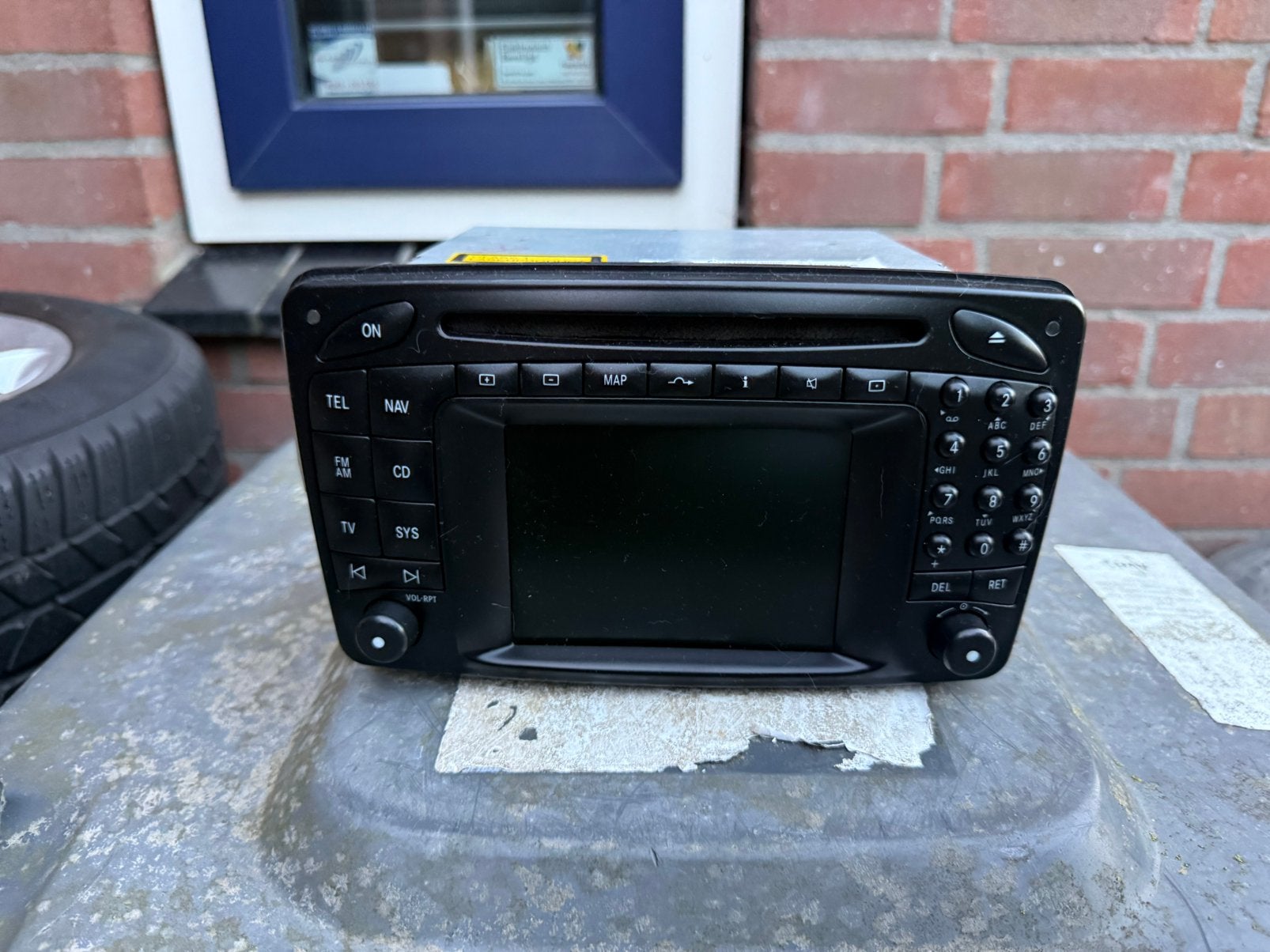 Mercedes COMAND2.0navigatie,W203/ CL203,werkend gedemonteerd, Ophalen of Verzenden, Zo goed als nieuw