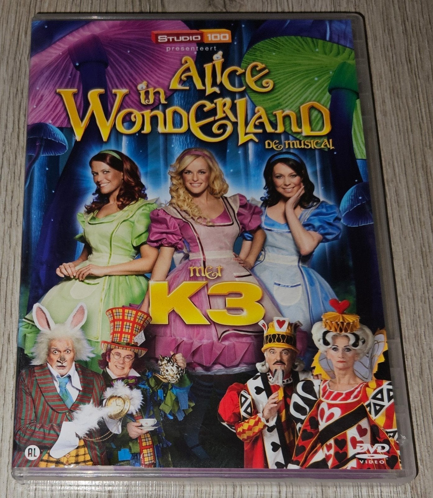 K3 in Wonderland - De Musical DVD, Cd's en Dvd's, Alle leeftijden, Zo goed als nieuw, Familie, Film