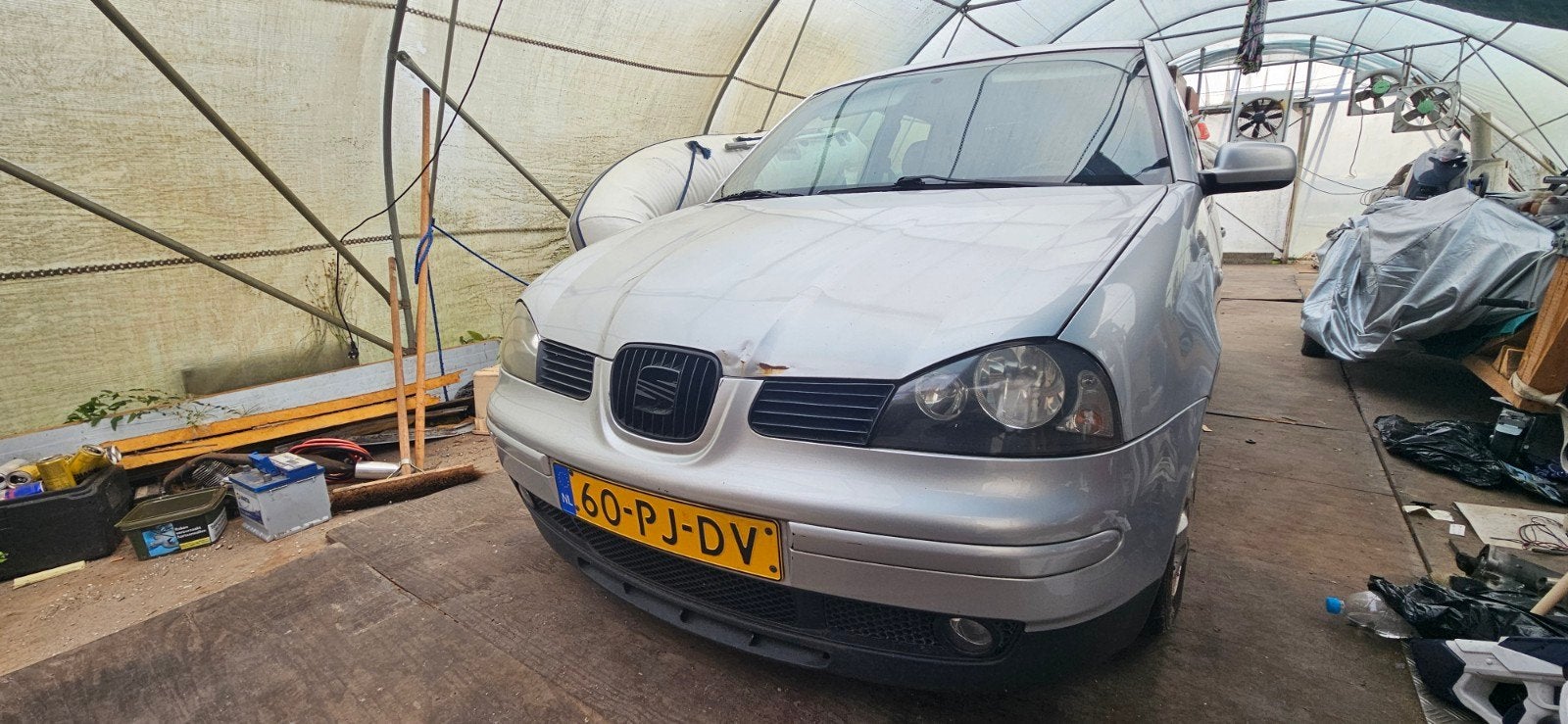 €500 Seat Arosa 1.4 44KW 2004 Grijs, Voorwielaandrijving, 31 €/maand, 4 stoelen, Origineel Nederlands