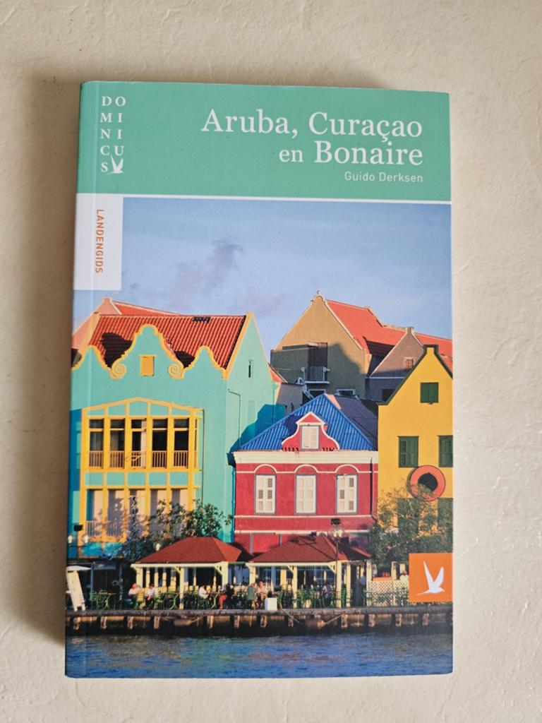 Dominicus landengids reisgids Aruba, Curaçao en Bonaire, Boeken, Overige merken, Europa, Ophalen of Verzenden, Zo goed als nieuw