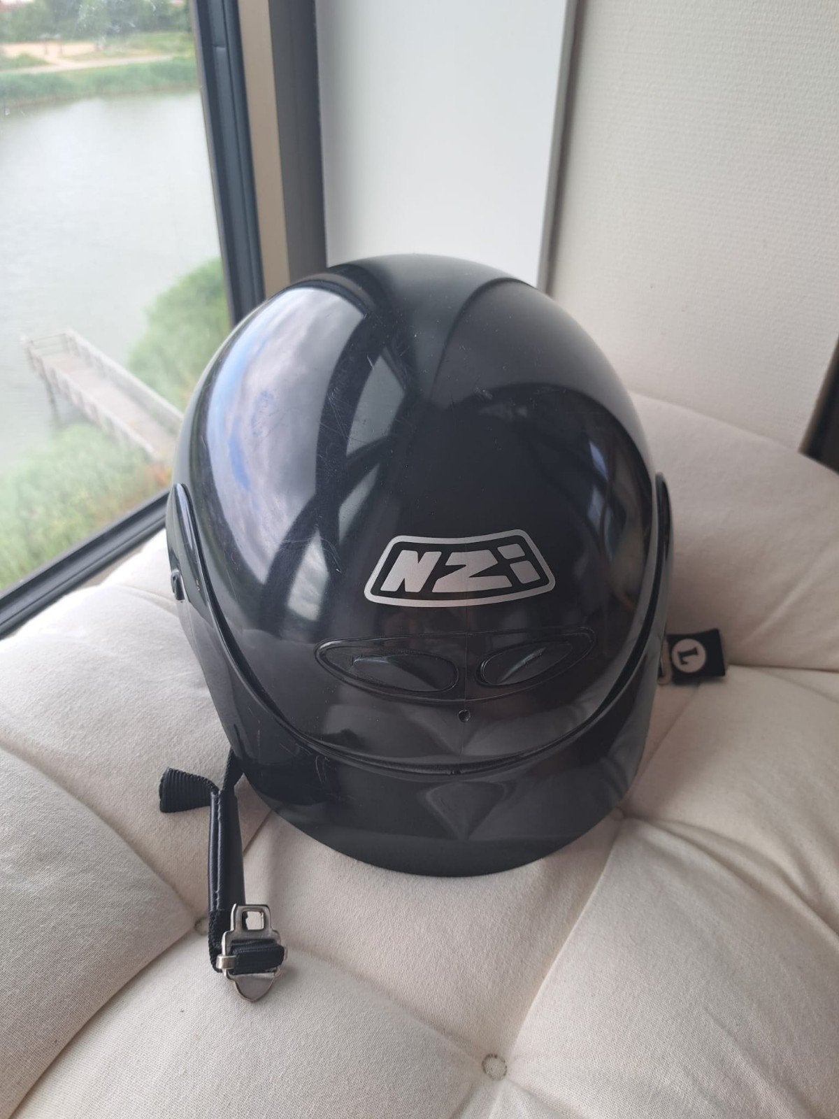 NZi Single motorhelm - Zo goed als nieuw, Ophalen of Verzenden, Zo goed als nieuw, Large, NZi