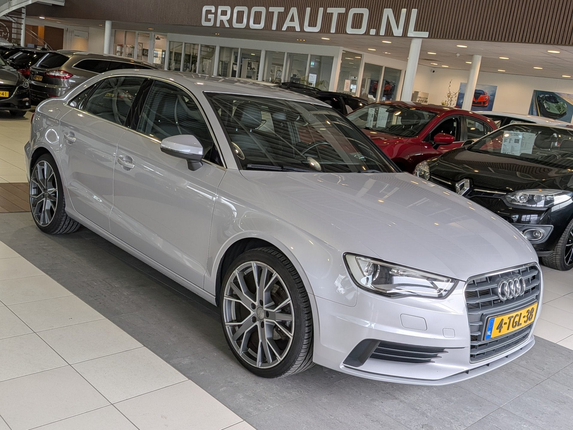 Audi A3 Limousine 1.4 TFSI CoD Ambiente Pro Line Plus Airco,, Gebruikt, 4 cilinders, Leder en Stof, Origineel Nederlands