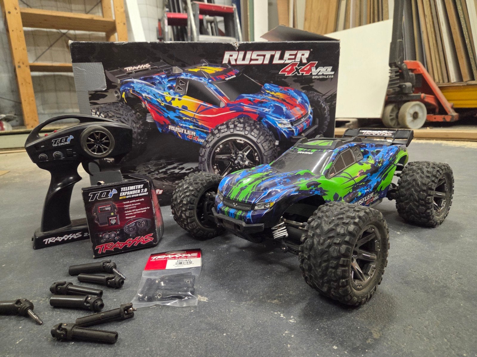 Traxxas Rustler 4x4 VXL Brushless RC Auto met extra's, Gebruikt, Auto offroad, Schaal 1:10, RTR (Ready to Run)