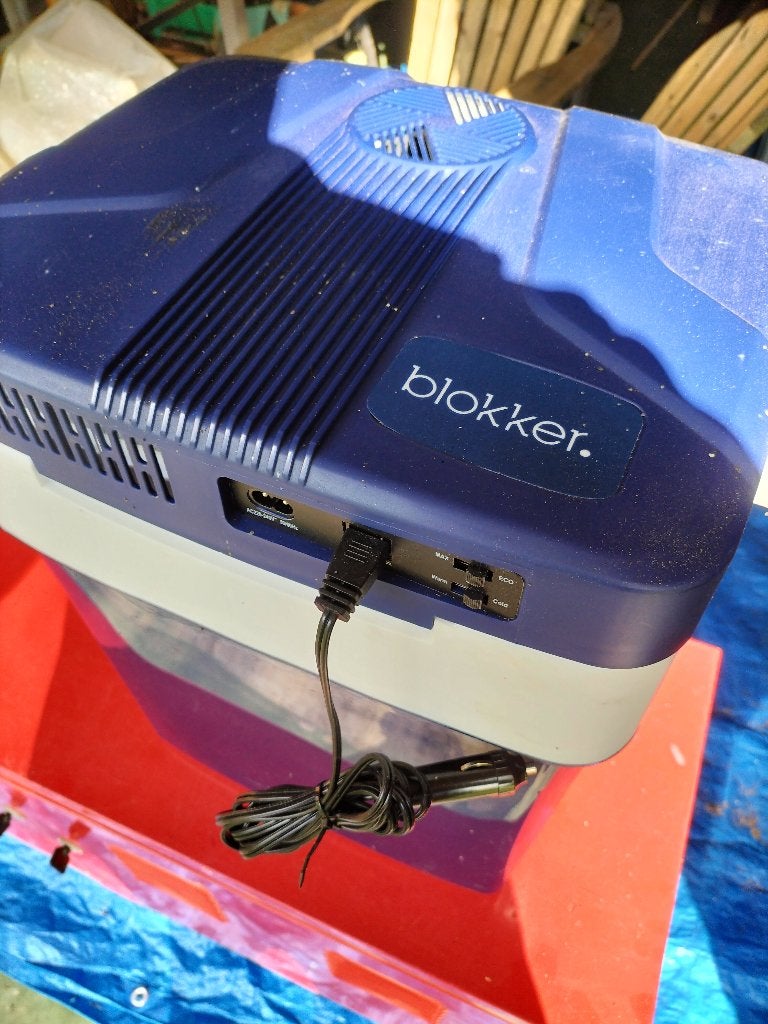 koelboxs 12 volt 220, Caravans en Kamperen, Ophalen, Nieuw, Koelbox, Elektrisch