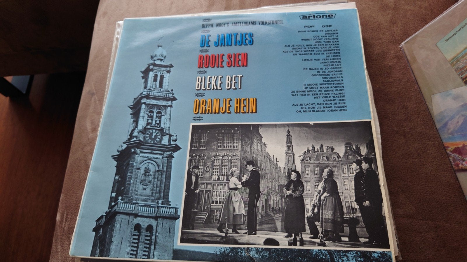 LP Beppie Nooy's Amsterdams Volkstoneel - De Jantjes e.a., Ophalen of Verzenden, Gebruikt, 12 inch, Levenslied of Smartlap