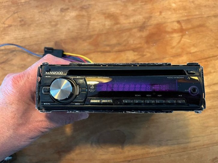 Kenwood KDC-W3044 Autoradio – CD / MP3 / AUX-in, Ophalen of Verzenden, Gebruikt