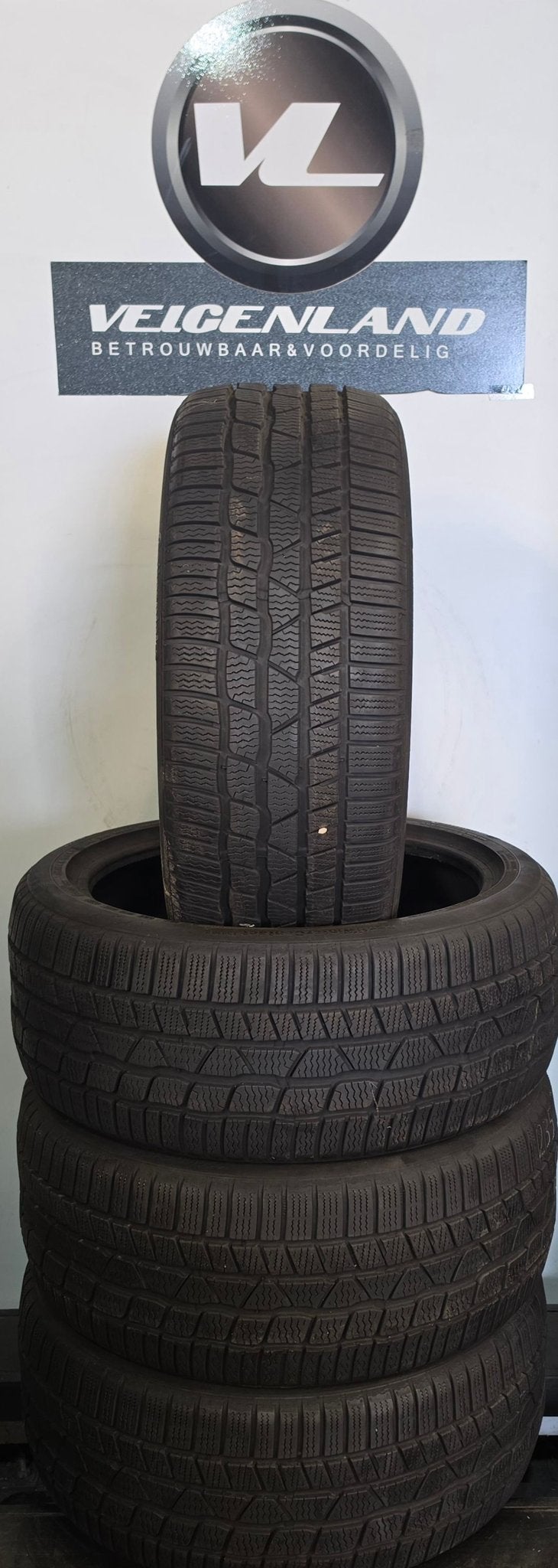 Continental Wintercontact TS830P 235-40-18 2354018 235/40R18, 18 inch, Gebruikt, -, -